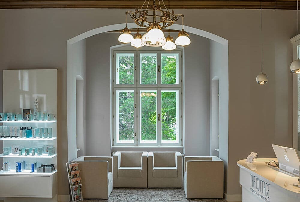 Schlaffe Haut am Bauch nach der Geburt: Nicht-invasive Straffung für eine neue Silhouette